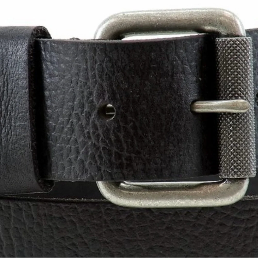 Timberland Men’s Pebble Leather Belt Distressed Silver Tone Buckle Size 38